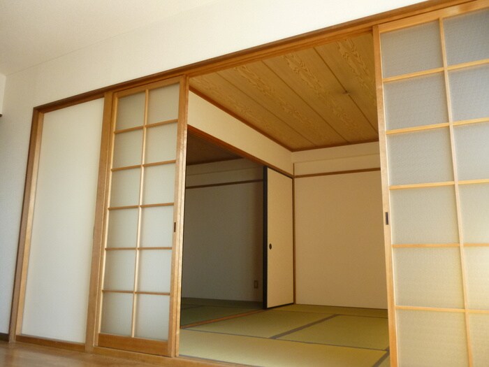 物件内観写真10　(居室)