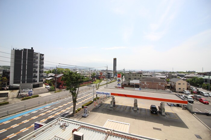 物件内観写真21　(室内からの展望)