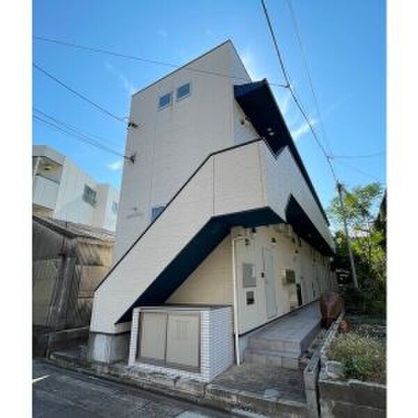 物件外観写真1　(外観写真)