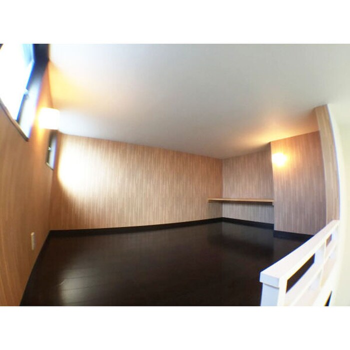 物件内観写真3　(居室)