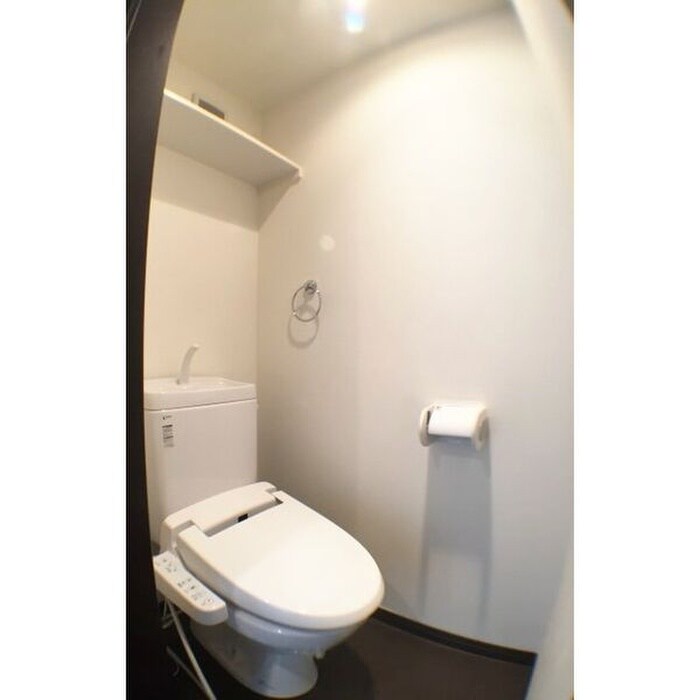 物件内観写真5　(トイレ)