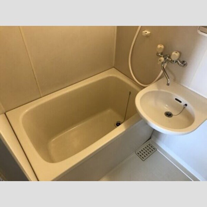 物件内観写真11　(洗面)