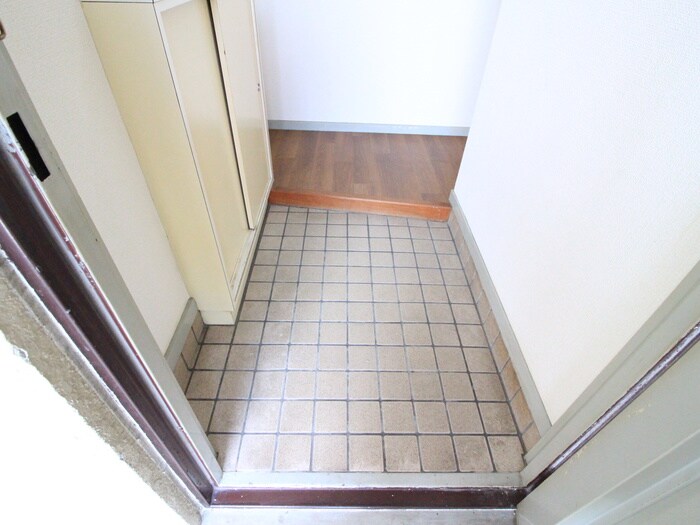 物件内観写真22　(玄関)