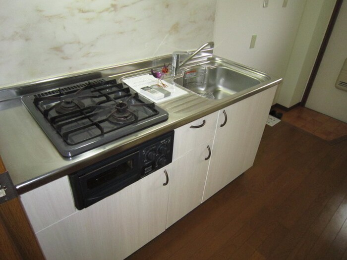 物件内観写真8　(キッチン)