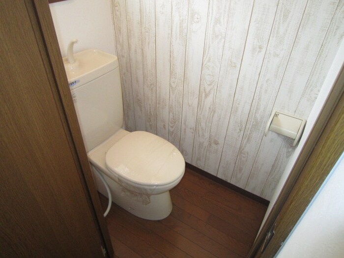 物件内観写真10　(トイレ)