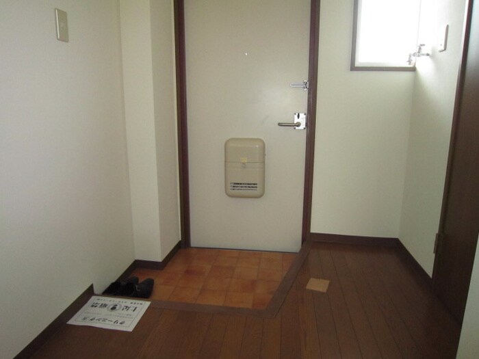 物件内観写真21　(廊下)