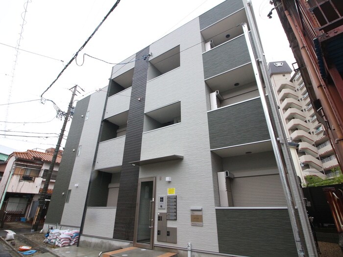 物件外観写真1　(外観写真)