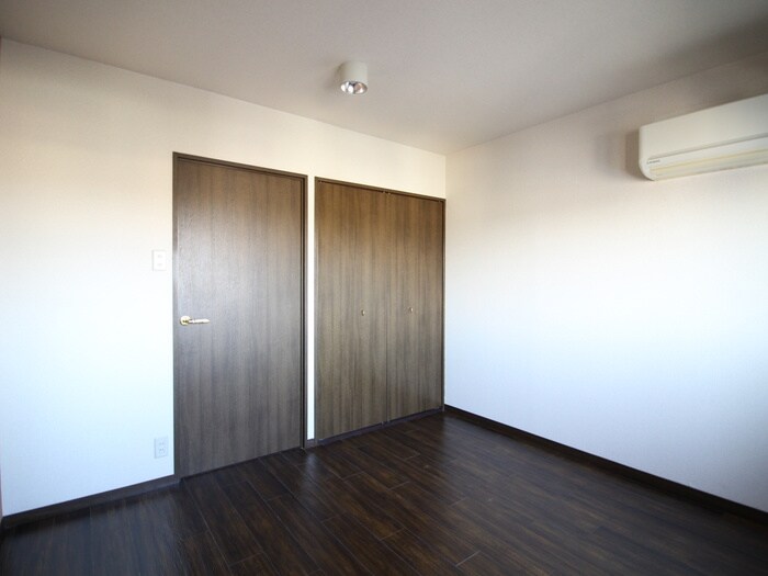 物件内観写真14　(居室)