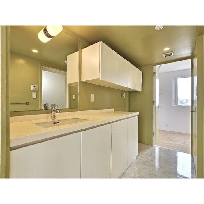 物件内観写真13　(洗面)