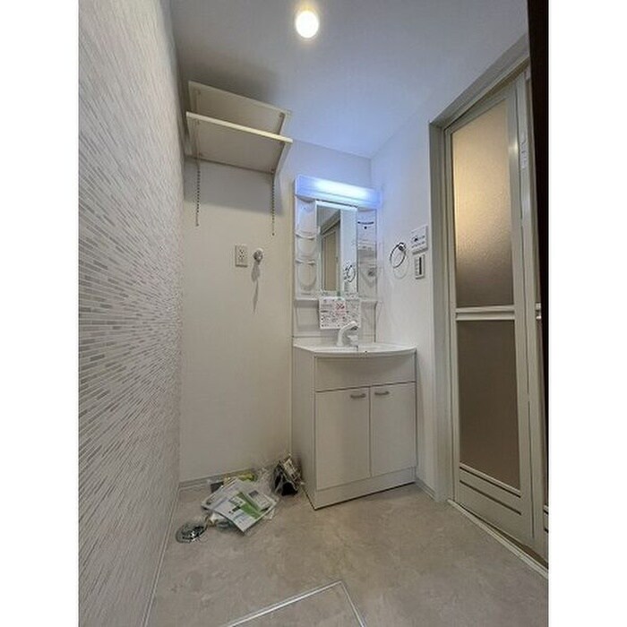 物件内観写真3　(洗面)