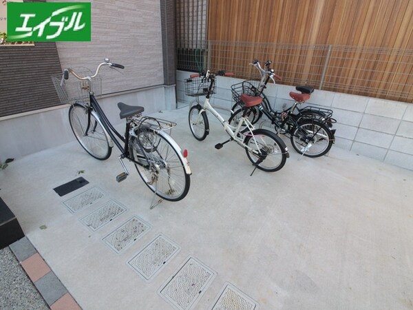 駐輪場