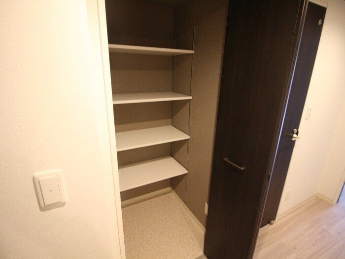 物件内観写真13　(靴箱)