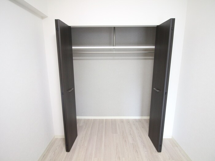 物件内観写真21　(収納)