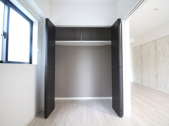 物件内観写真21　(収納)