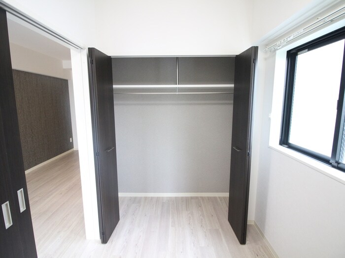物件内観写真22　(収納)