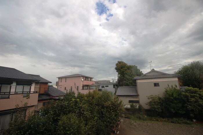 物件内観写真17　(室内からの展望)