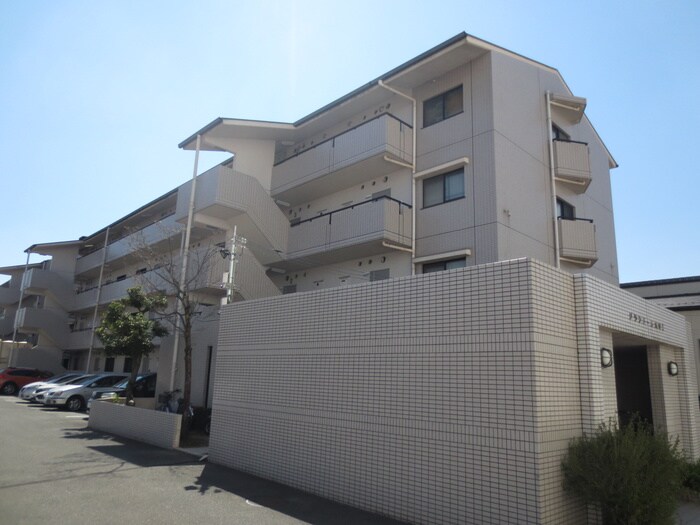 物件外観写真3　(外観写真)