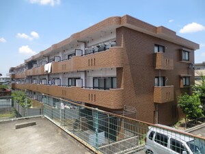 第二メゾン上山外観写真