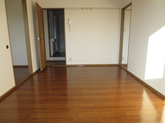 物件内観写真11　(居室)