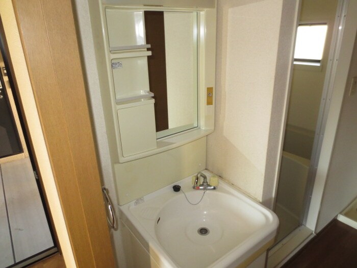 物件内観写真15　(洗面)