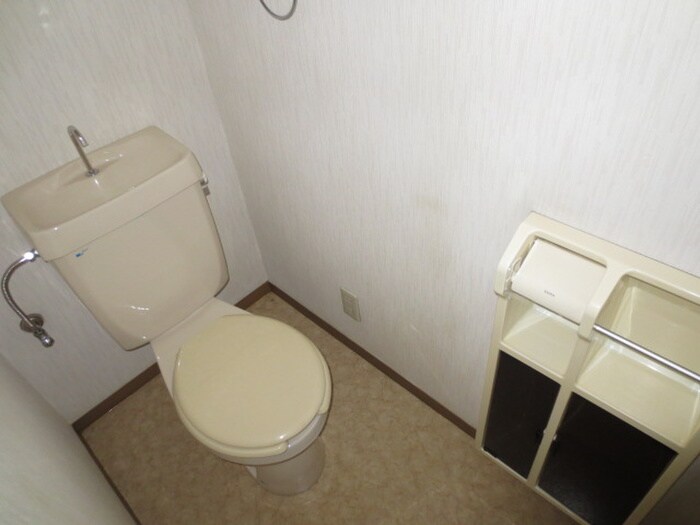 物件内観写真16　(トイレ)