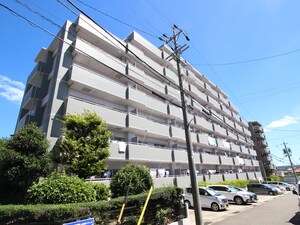 アルカディア　長久手外観写真