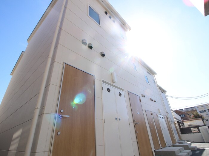 物件外観写真2　(外観写真)