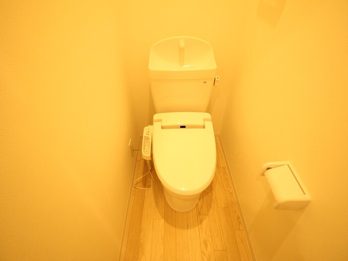 物件内観写真17　(トイレ)