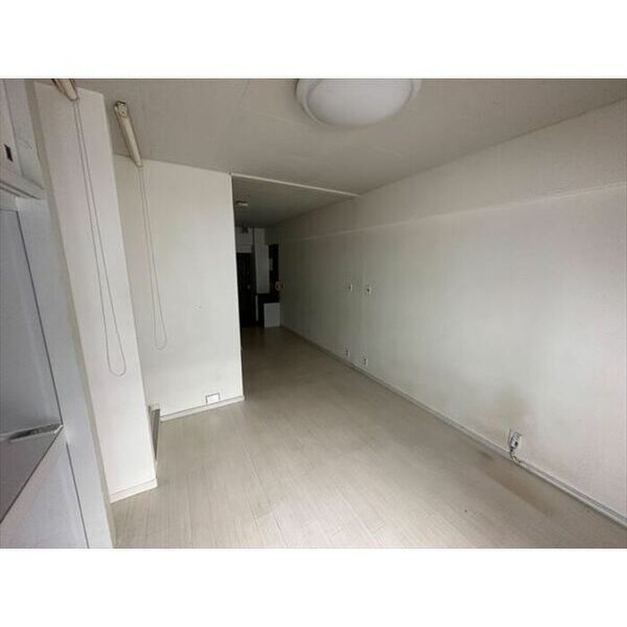 物件内観写真6　(内観写真)