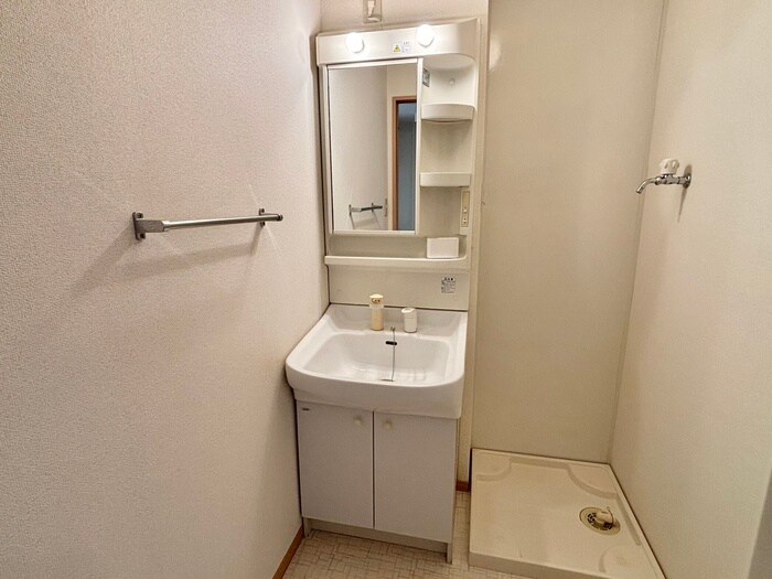 物件内観写真11　(洗面)