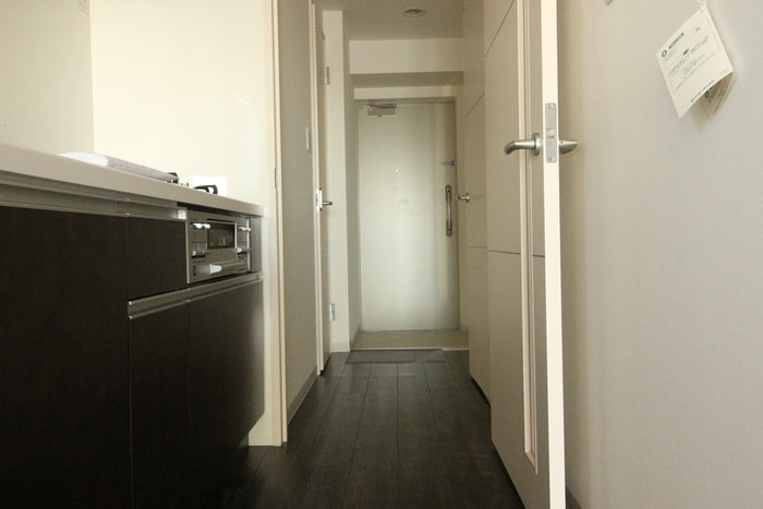 物件内観写真9　(廊下)