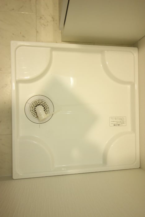 物件内観写真14　(洗濯機置場)