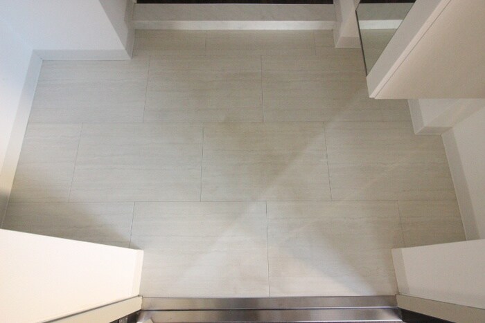 物件内観写真19　(玄関)