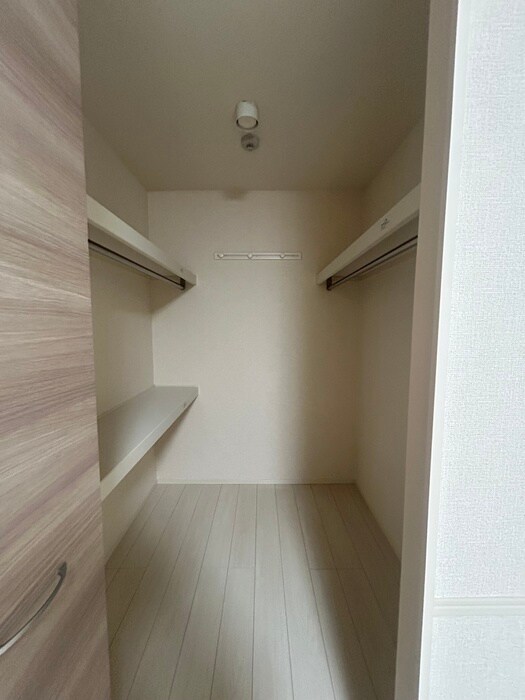 物件内観写真9　(収納)