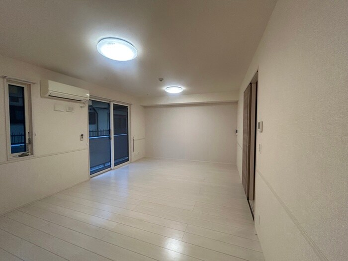 物件内観写真14　(居室)