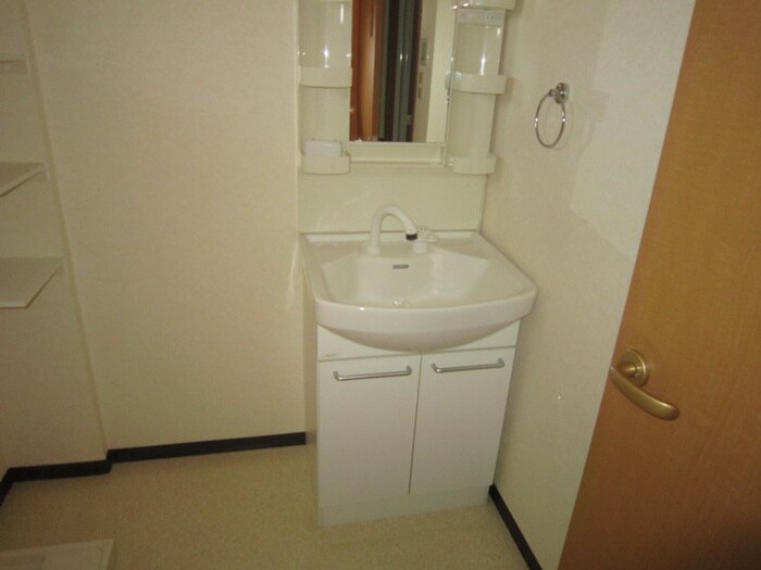 物件内観写真15　(洗面)