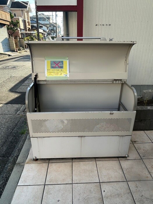 物件外観写真4　(建物設備)