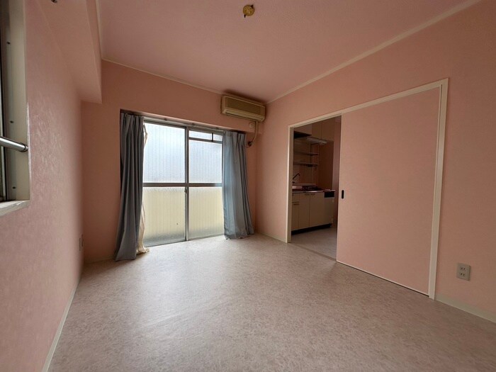 物件内観写真21　(居室)