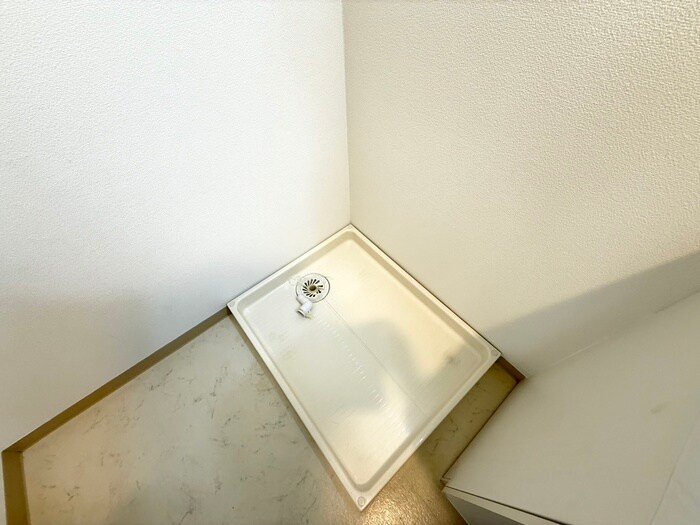 物件内観写真22　(洗濯機置場)