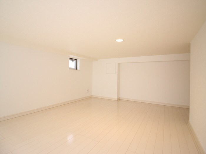 物件内観写真8　(内観写真)