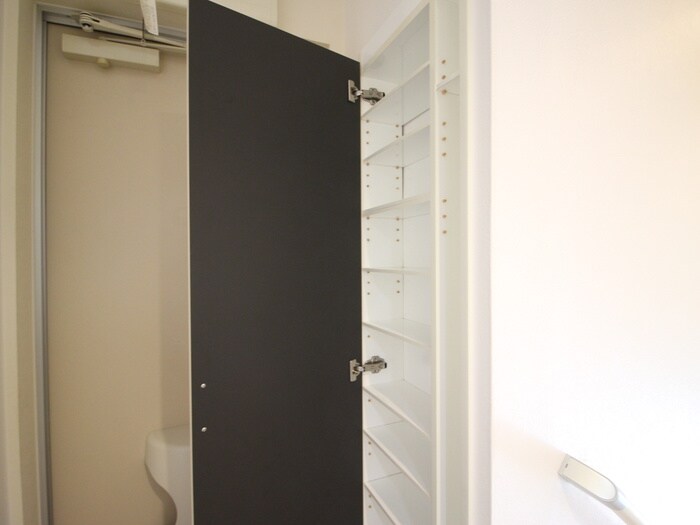 物件内観写真16　(靴箱)