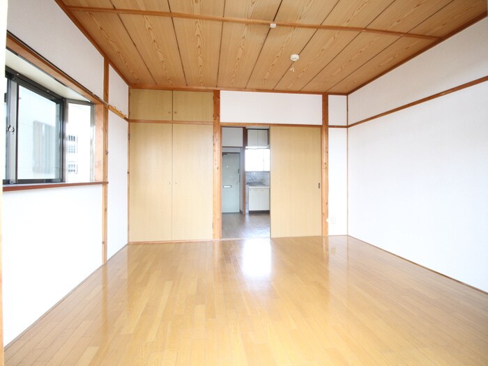 物件内観写真7　(居室)