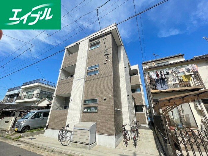 物件外観写真1　(外観写真)