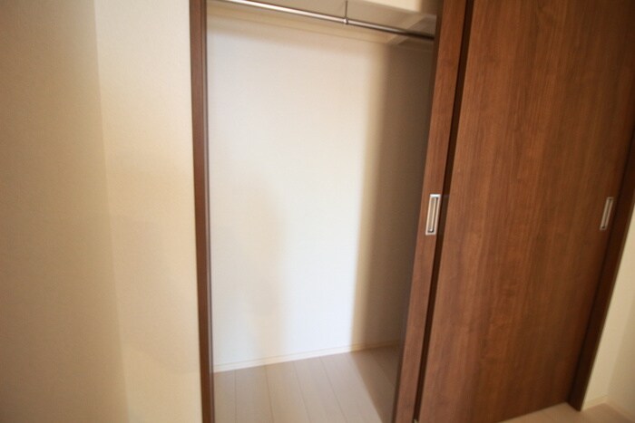 物件内観写真10　(収納)
