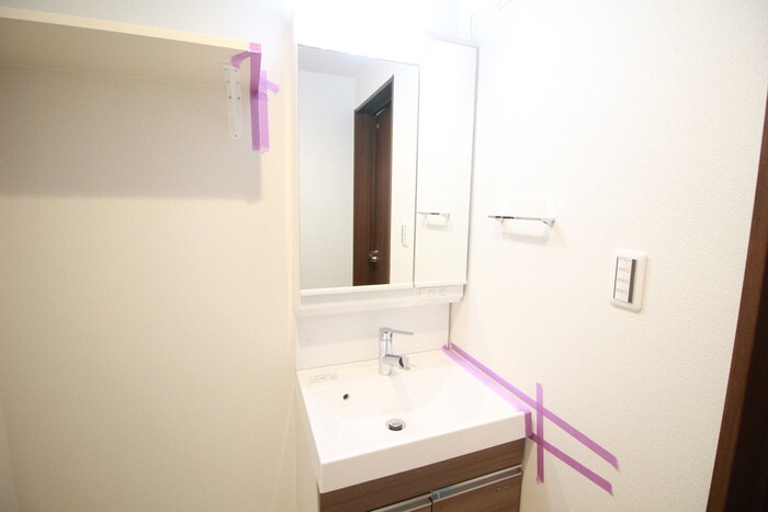 物件内観写真12　(洗面)