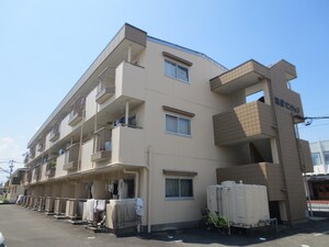 篭屋マンション外観写真