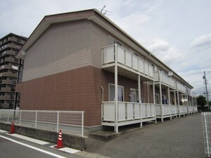Surplus　Two　Amano外観写真
