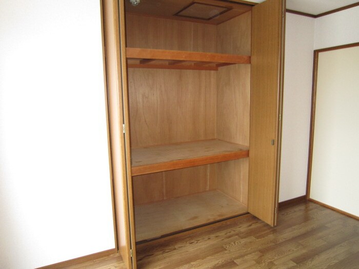 物件内観写真14　(収納)