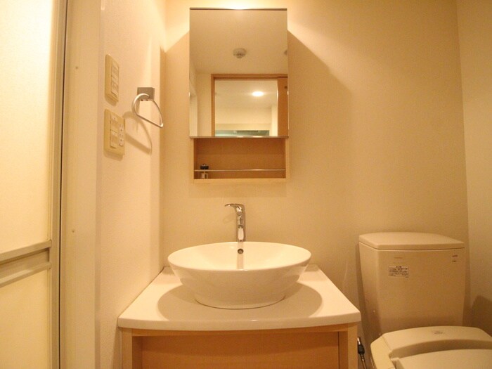 物件内観写真9　(洗面)