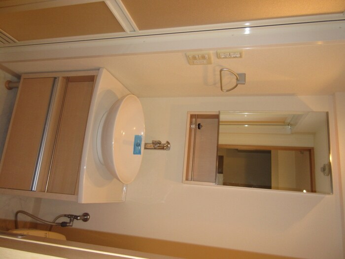 物件内観写真10　(洗面)